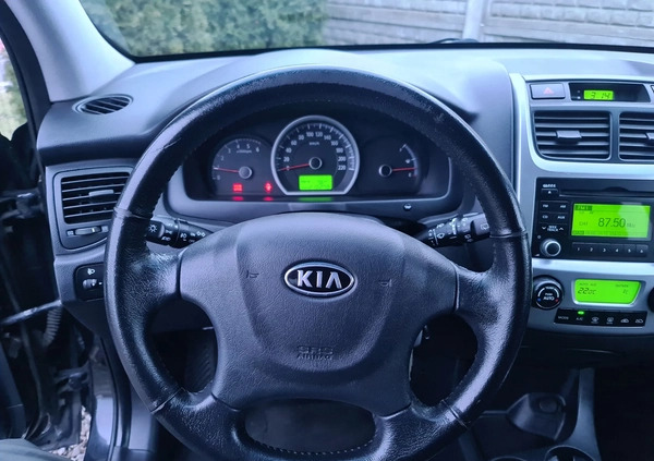 Kia Sportage cena 24000 przebieg: 210300, rok produkcji 2009 z Oława małe 379